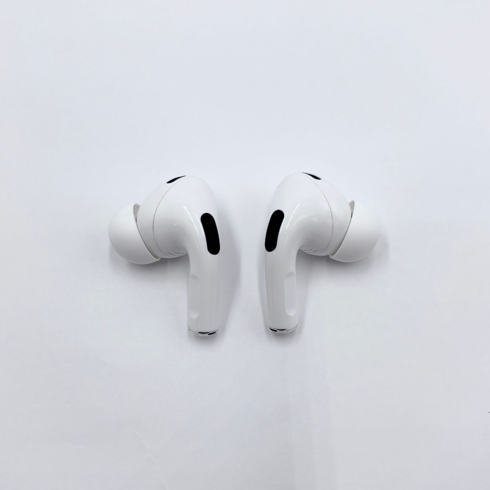 Apple AirPods Pro 第2世代 MagSafe充電ケース(USB-C)付き MTJV3J/A