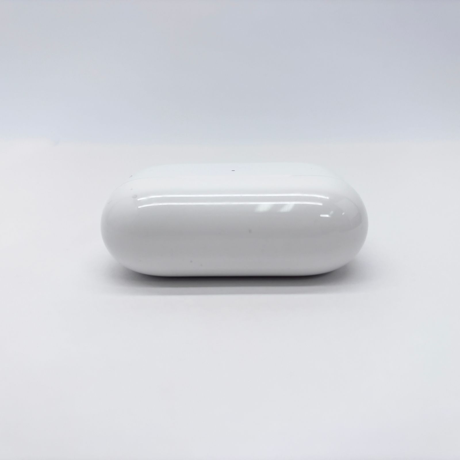 Apple AirPods Pro 第2世代 MagSafe充電ケース(USB-C)付き MTJV3J/A