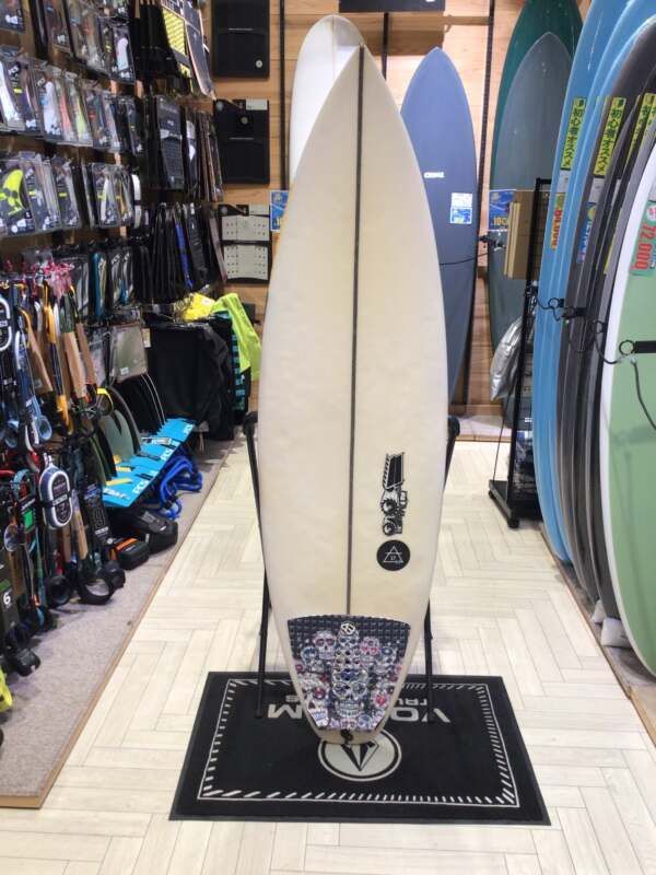 中古サーフボード）傷あり大特価【JS】AIR17X 5'8 - メルカリ