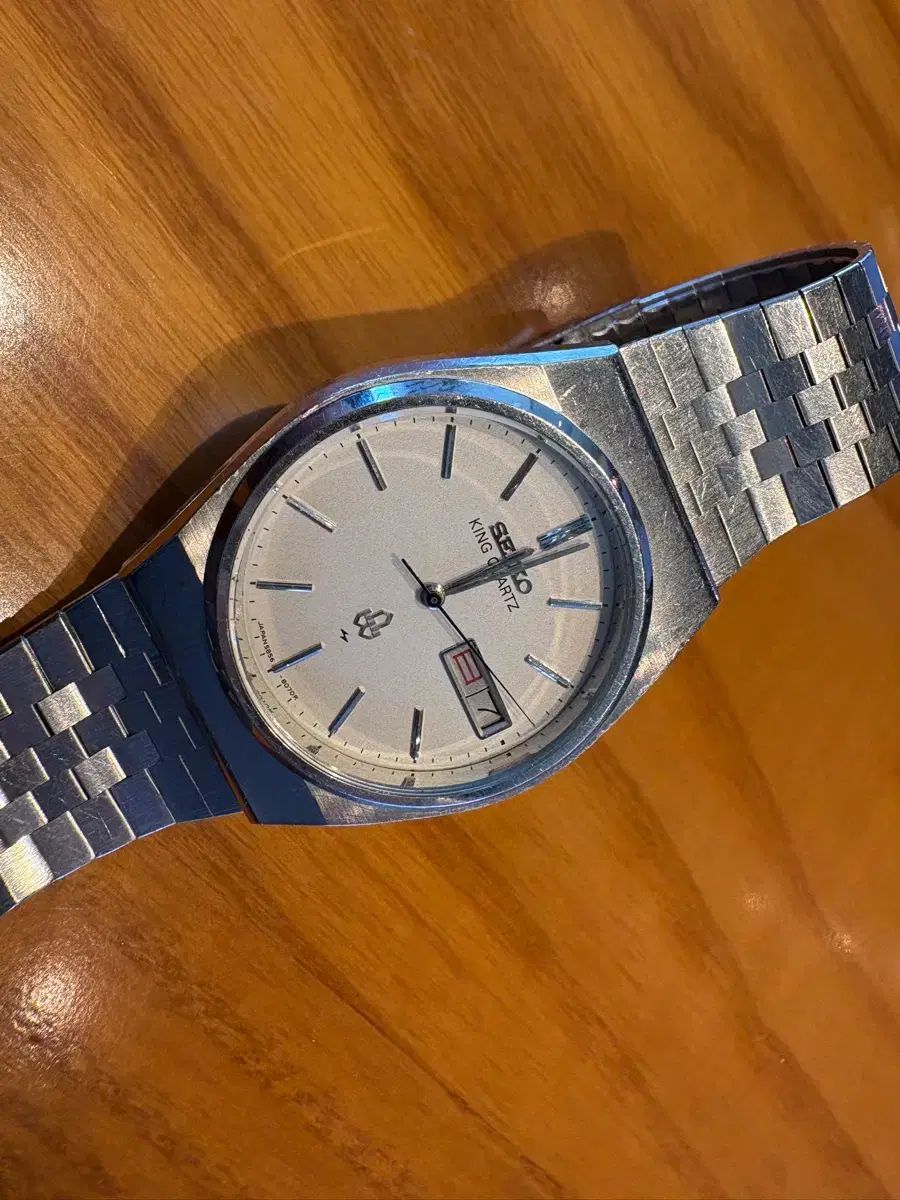 ヴィンテージ SEIKO キングクォーツ 腕時計