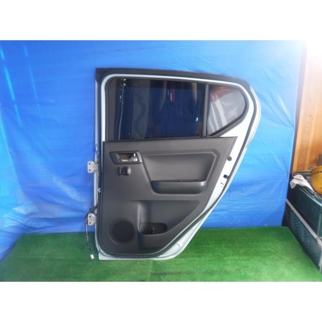 ダイハツ　ミライース　LA350S　ドア左後ろASSY ミライース DBA-LA350S 左リアドアASSY B83 67004-B2310 【公式通販】