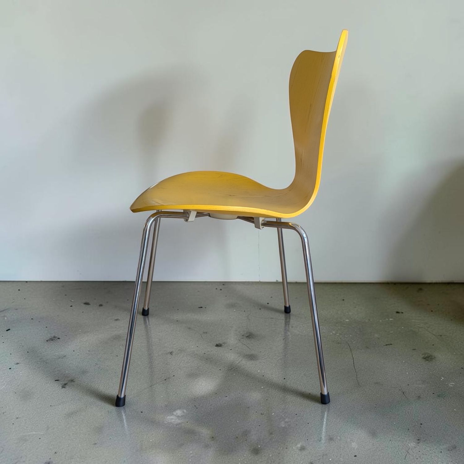 セブンチェア　イエロー　黄色 Fritz Hansen セブンチェア/イエロー（カラードアッシュ仕上げ）/日本