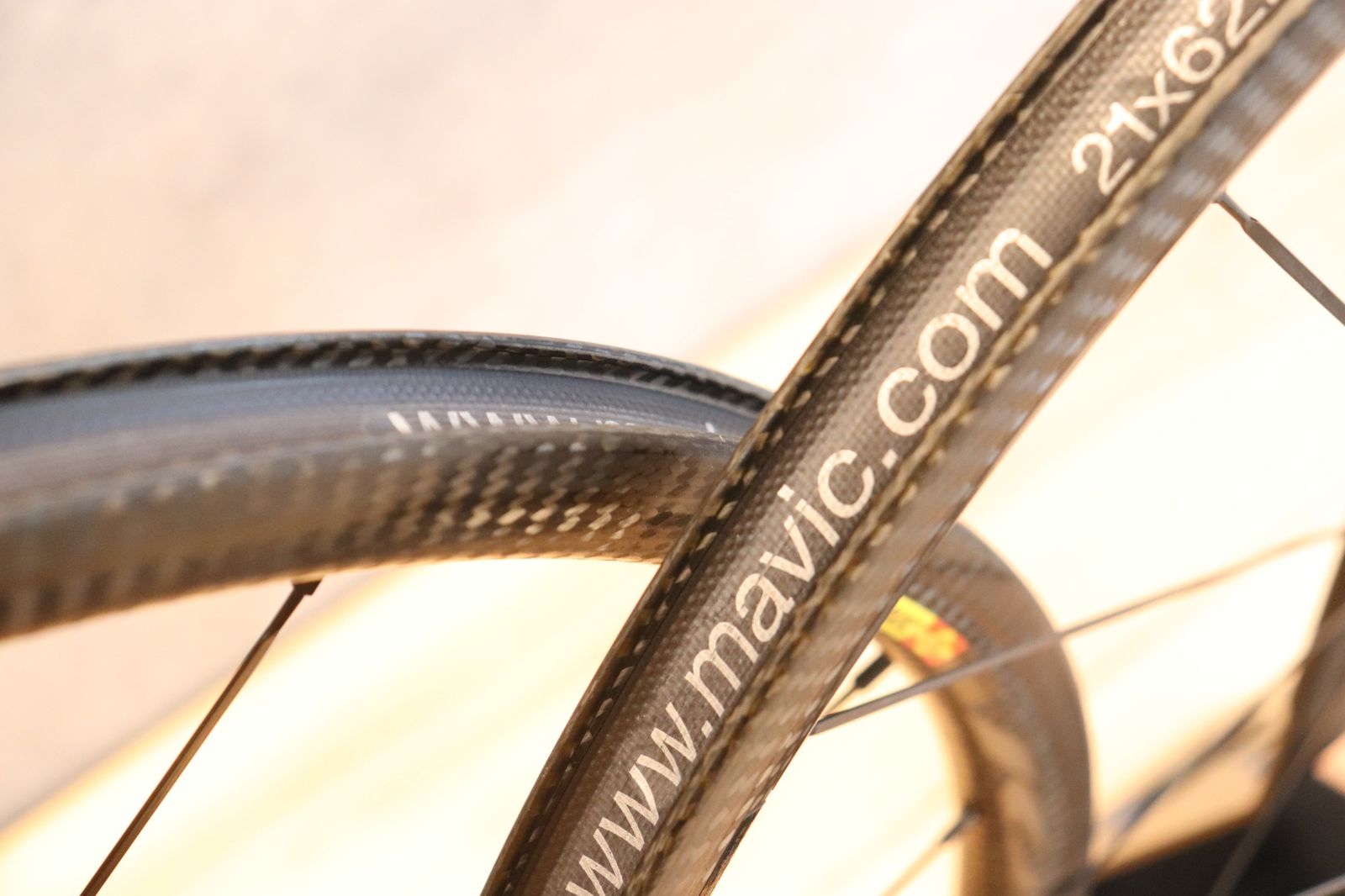 マヴィック MAVIC キシリウム KSYRIUM PRO CARBON SL カーボン 