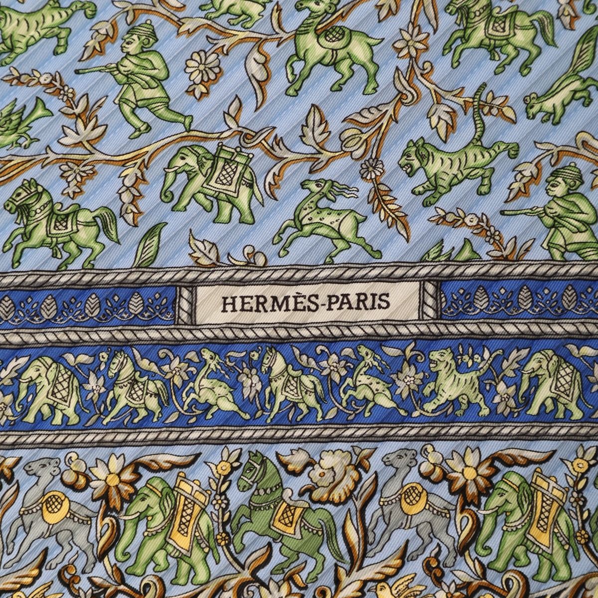 【一度着用のみ】HERMES カレ90 インドの狩猟　シルク100%スカーフ エルメス インドの狩猟 プリーツスカーフ カレ90 スカーフ HERMES
