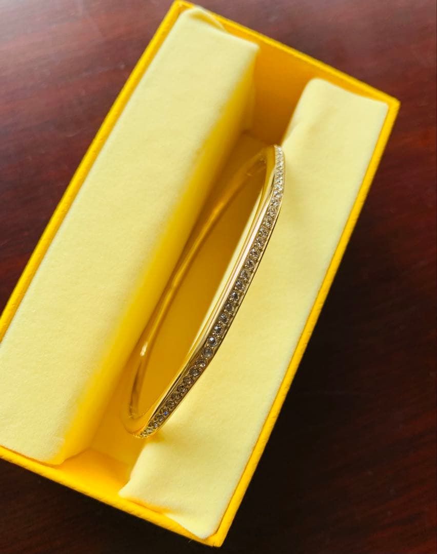 ほぼ新品スワロフスキーSwarovski Dextera Octagonバングル - メルカリ