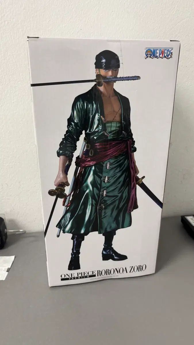 ワンピース バンプレくじ PREMIUM ロロノア・ゾロ C賞 ゾロ 未開封