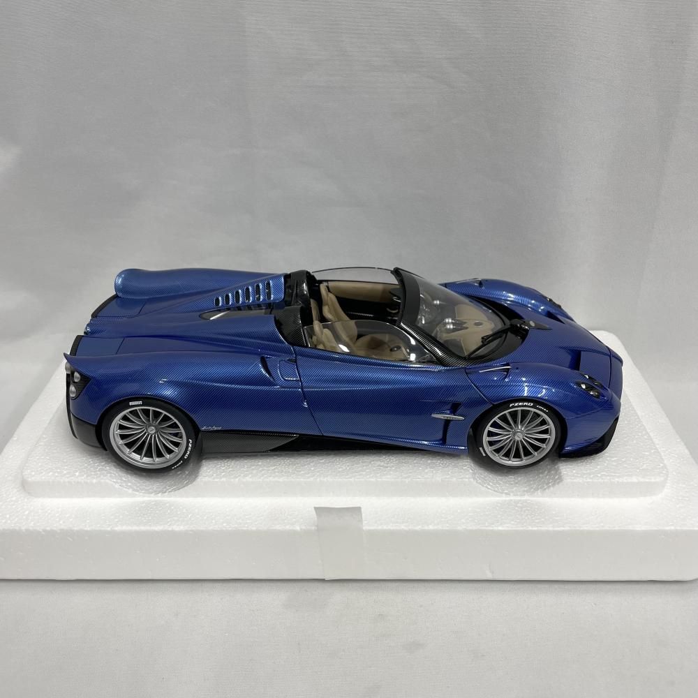 中古】1/18 ｵｰﾄｱｰﾄ ﾊﾟｶﾞｰﾆ ｳｱｲﾗ ﾛｰﾄﾞｽﾀｰ (ﾌﾞﾙｰ・ｶｰﾎﾞﾝ)[79] - メルカリ