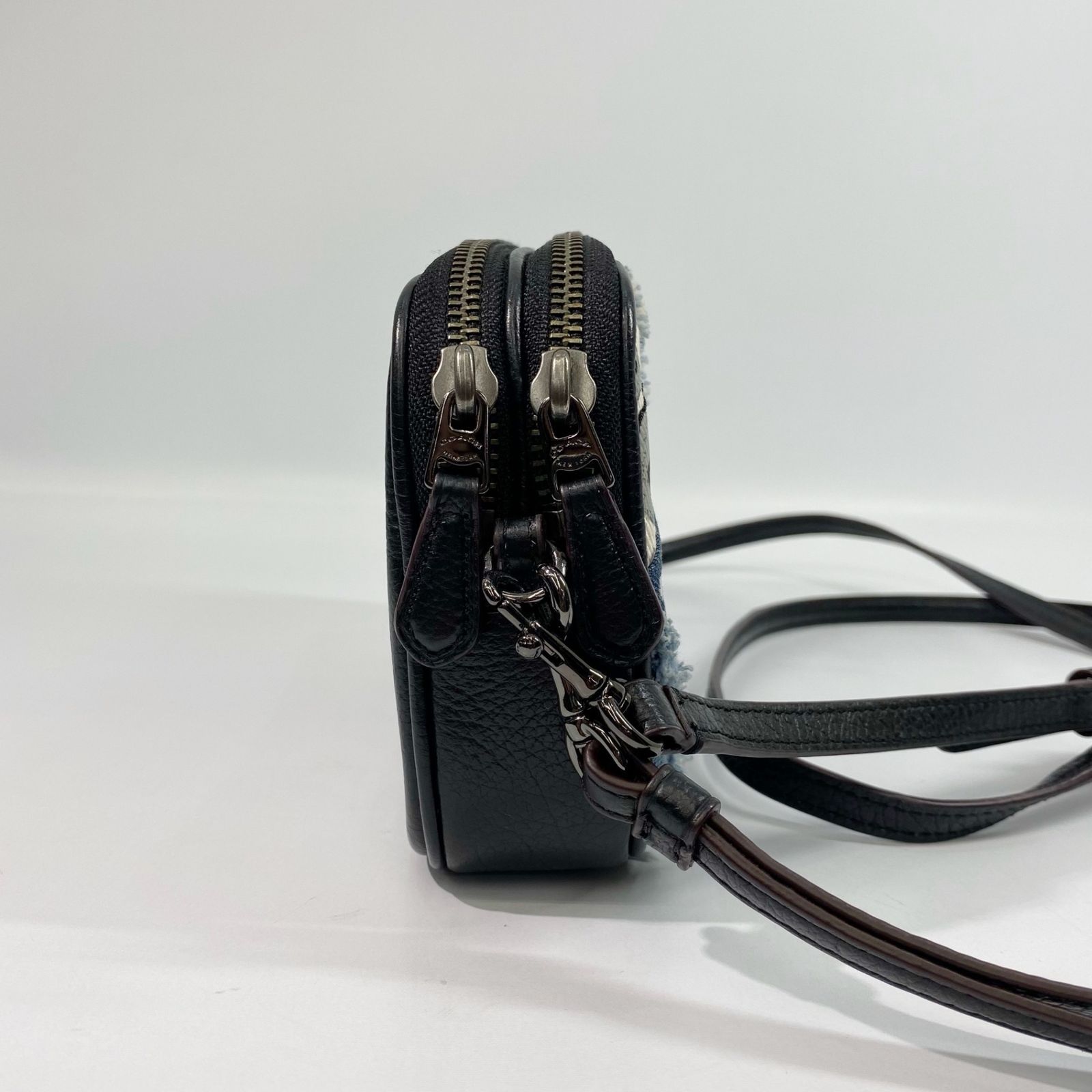 美品 COACH コーチ デニム パッチワーク ショルダーバッグ ポーチ レザー 美品 COACH コーチ デニム パッチワーク 2way ショルダー バッグ