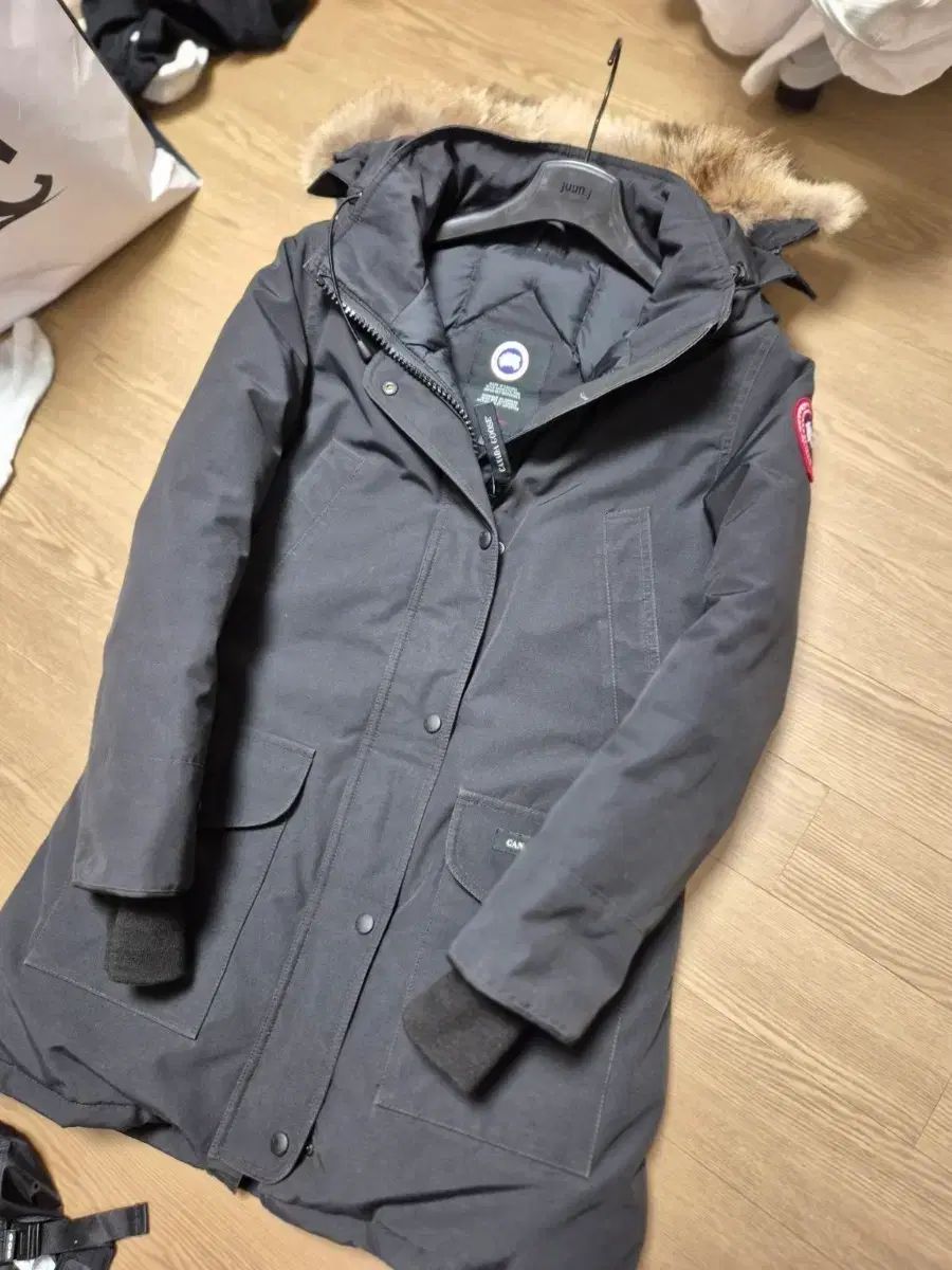 Canada Goose(カナダグース) トリリアム ブラック ヒュージョン M 出品