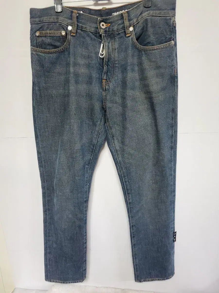 オフホワイト デニム 正規品 32サイズ