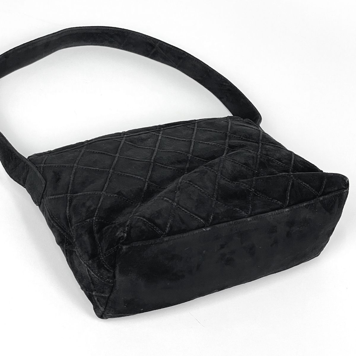 最終値引き　CHANEL 黒 スエード ショルダーバッグ シャネル CHANEL コスモスライン ショルダーバッグ ココマーク