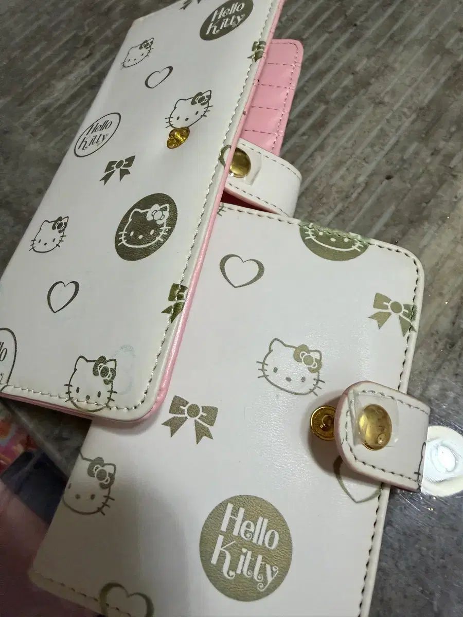 ハローキティ カードホルダー 長財布