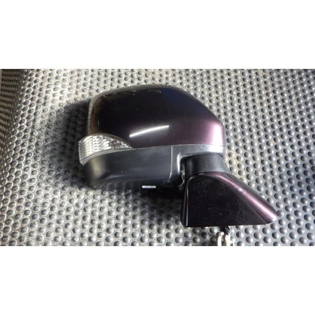 エルグランド DBA-PNE52 右サイドミラー