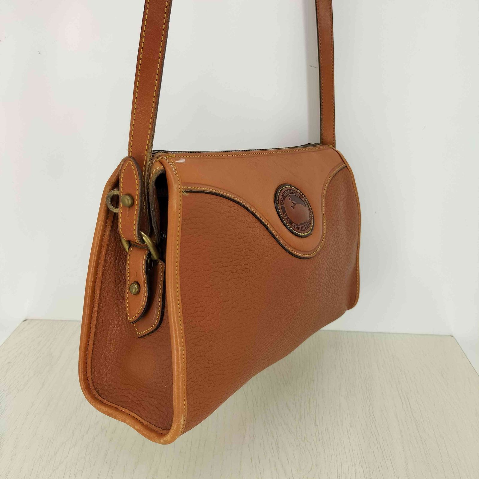 ドゥーニーアンドバーク DOONEY＆BOURKE USA製 レザー ショルダー
