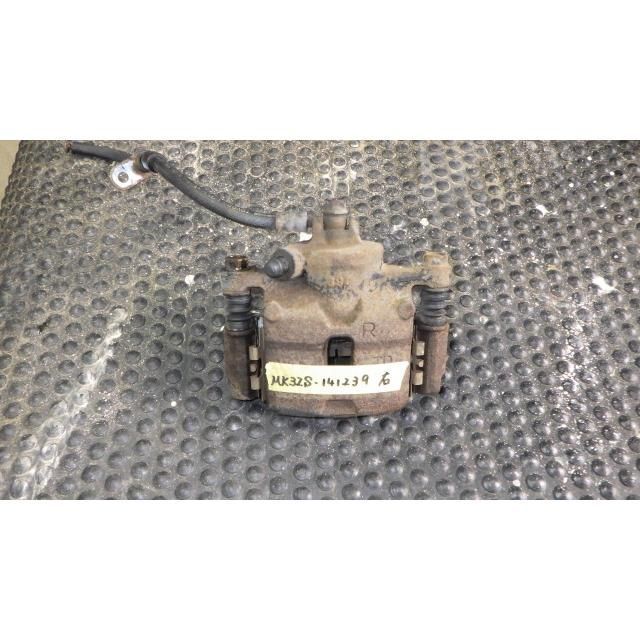 スペーシア DBA-MK32S 右フロントキャリパー