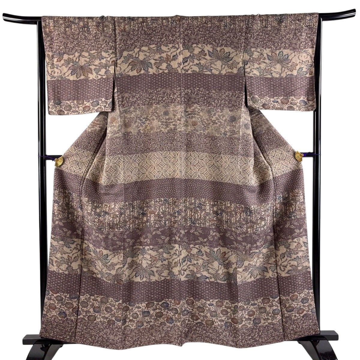 【美品】 訪問着 身丈158.5cm 裄丈66cm M 袷 やまと 印花布自然染 花唐草 竹 灰紫 正絹 名品 【中古】