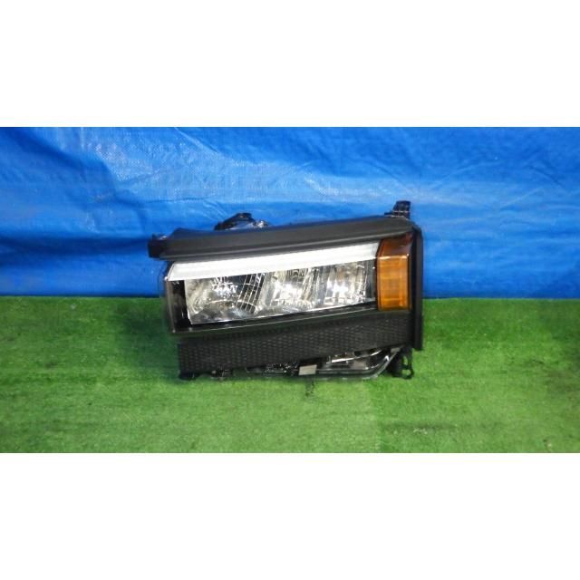 ランドクルーザー 3DA-GDJ250W 左ヘッドライト 51,600円