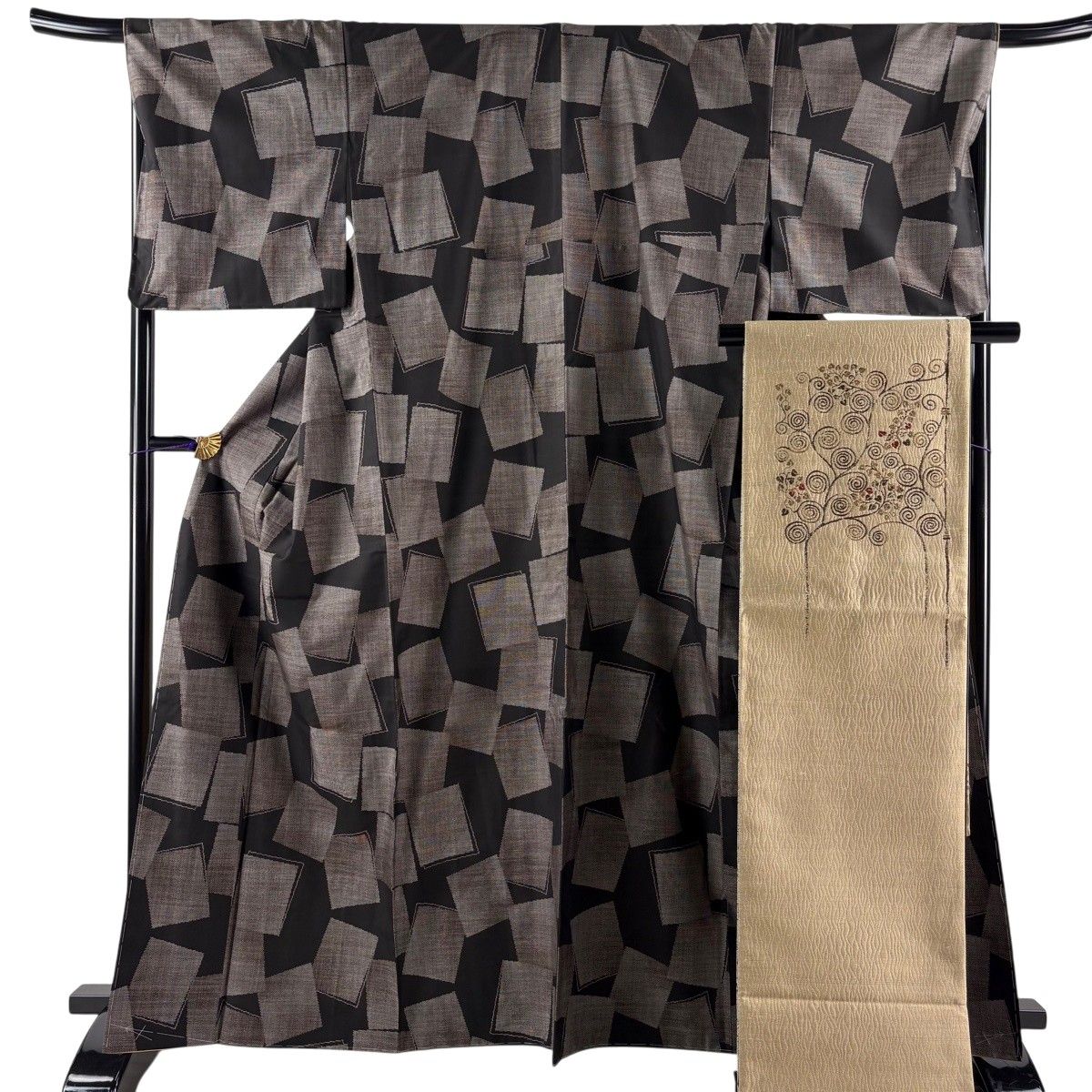 【美品】 紬 身丈164cm 裄丈68.5cm L 袷 袋帯セット 色紙 焦茶色 正絹 秀品 【中古】