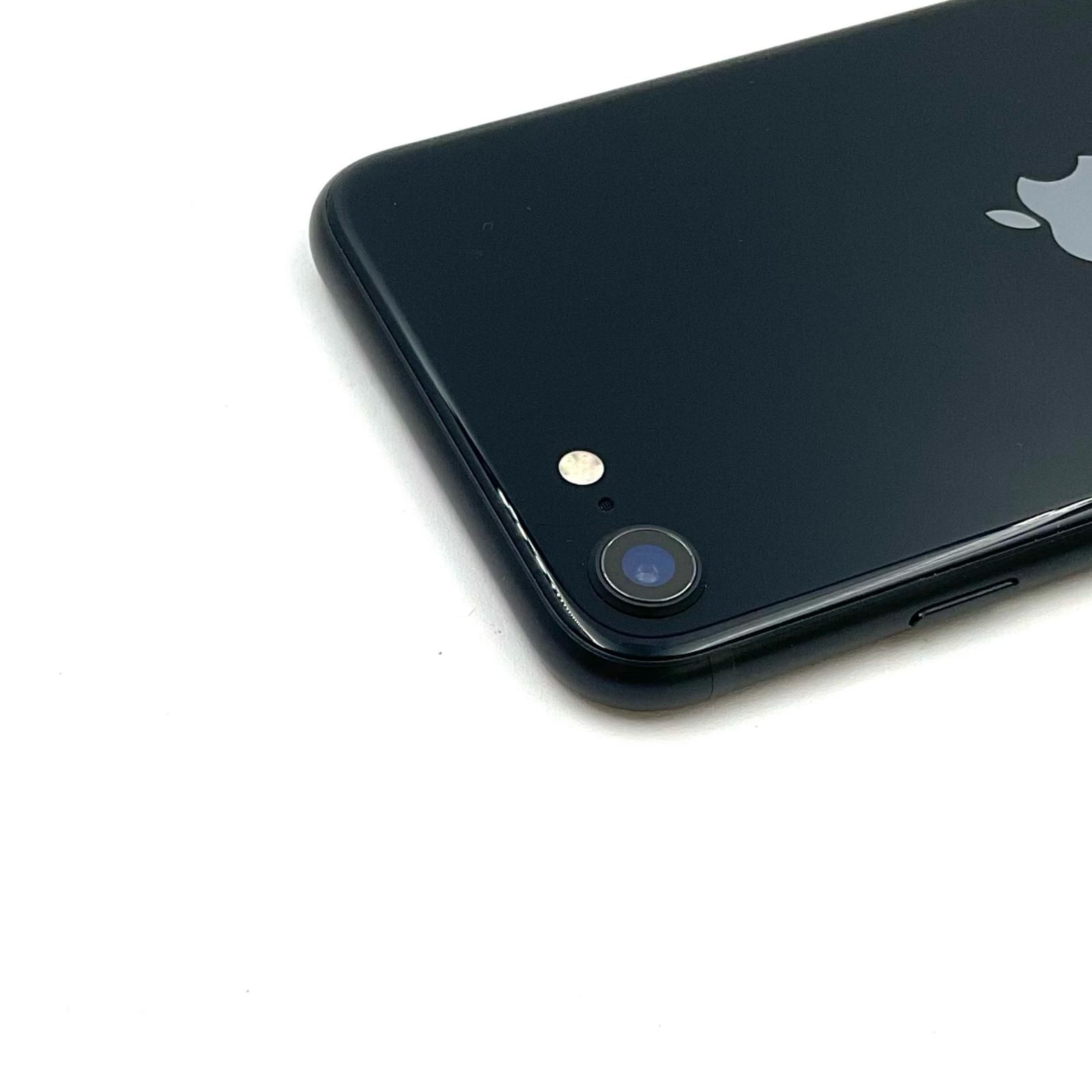 iPhone SE3 64GB ミッドナイト docomo 白ロム 超美品 - メルカリ