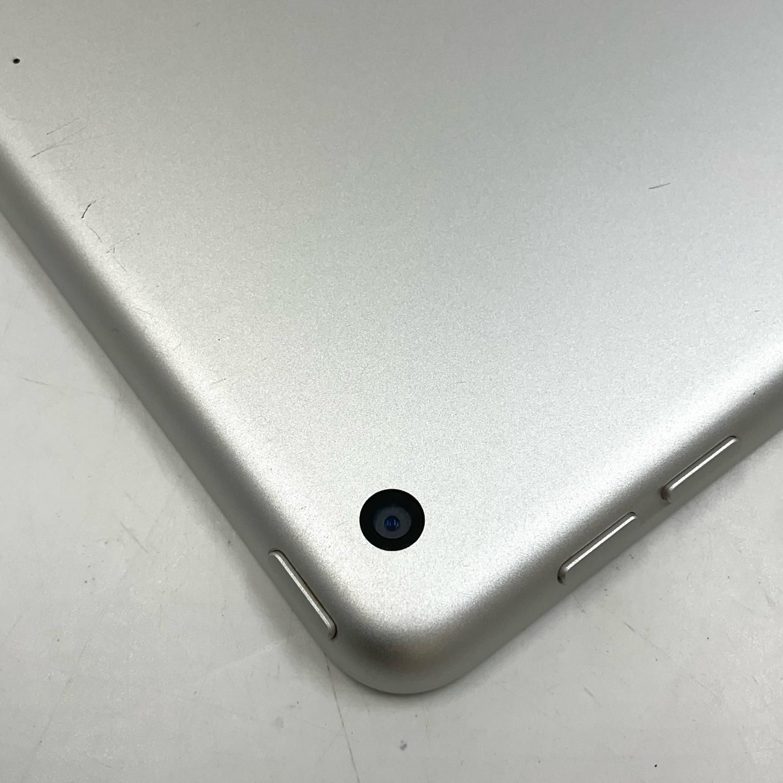 iPad 第8世代 32GB シルバー Wi-Fi 動作確認済 - メルカリ