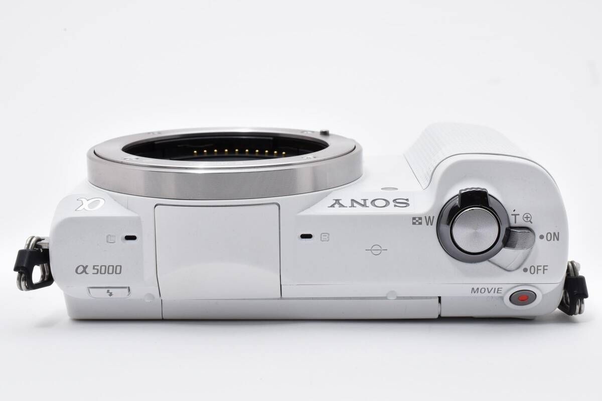 ☆美品☆ 《シャッター数1349 回》SONY ソニー α5000 ミラーレス一眼