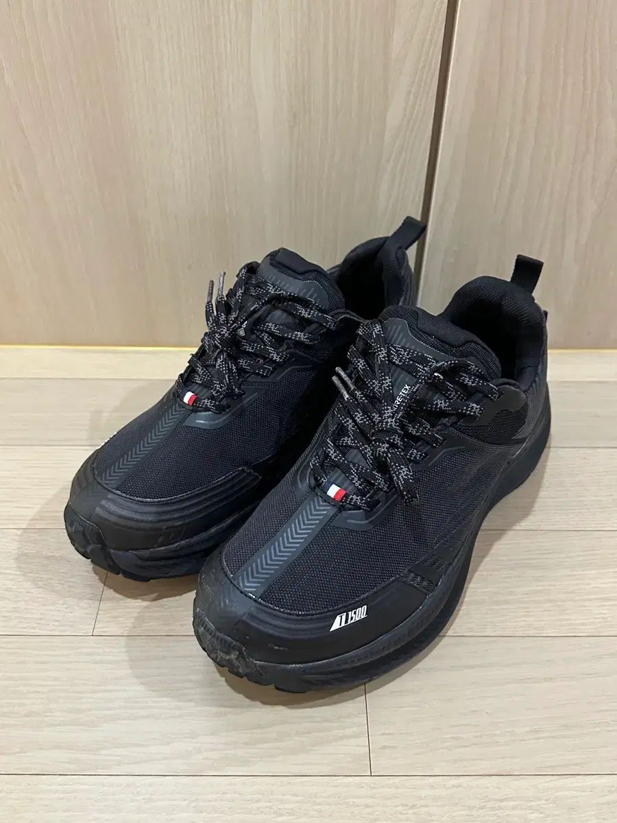 アイダー 해파랑 T1500 ゴアテックス トレッキングシューズ 265