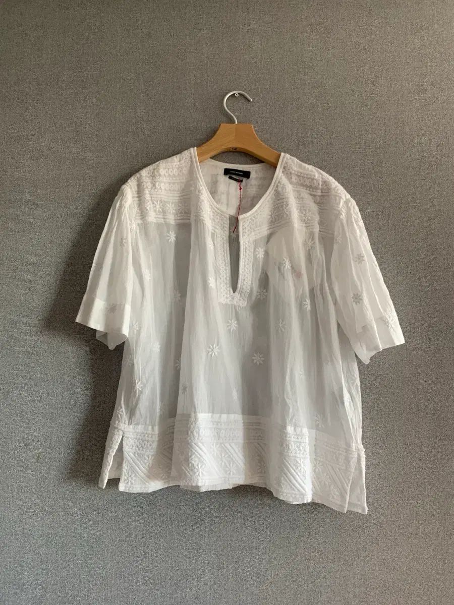 新品 Isabel Marant 白 刺繍 ブラウス 24,445円