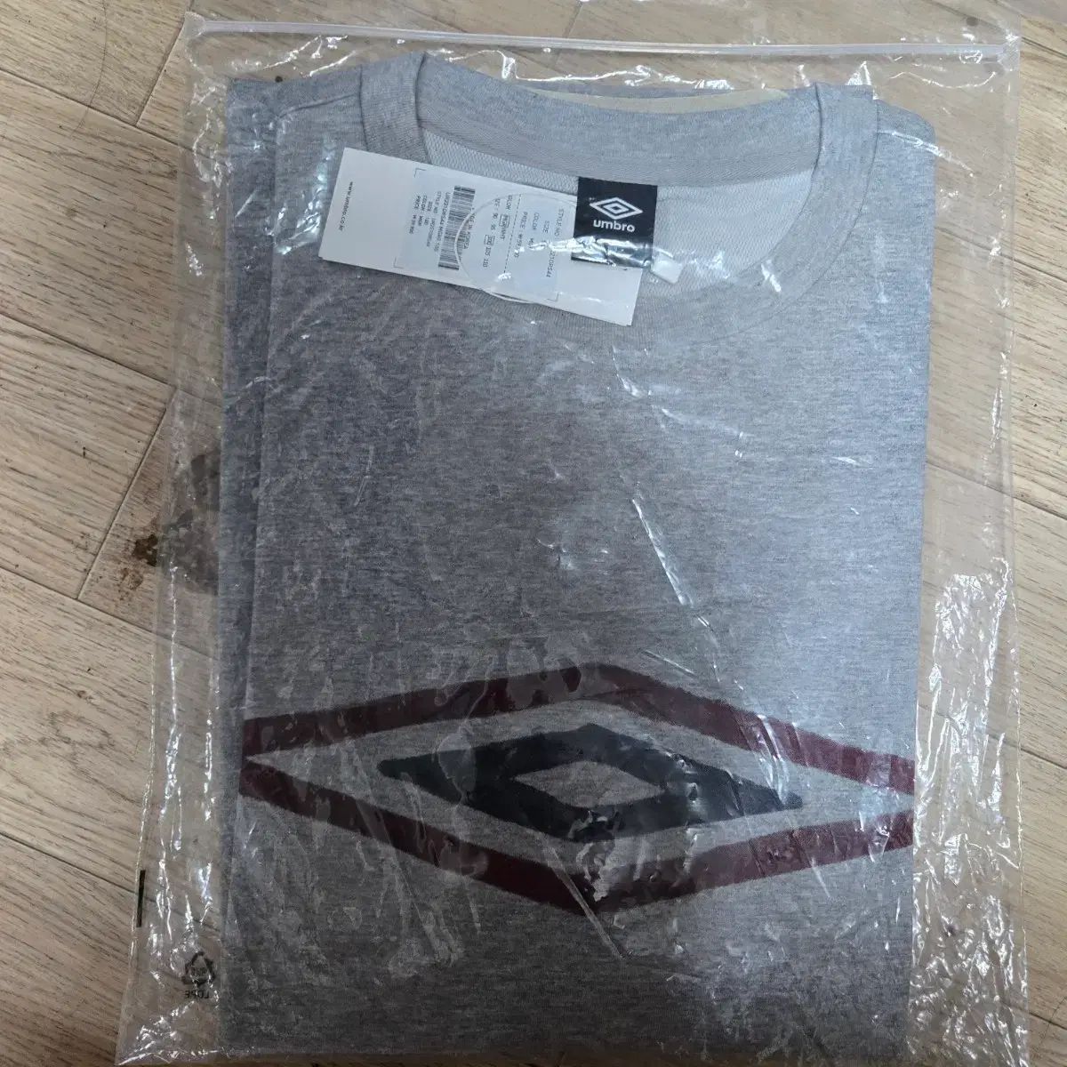 アンブロ アサヒ Tシャツ 未開封