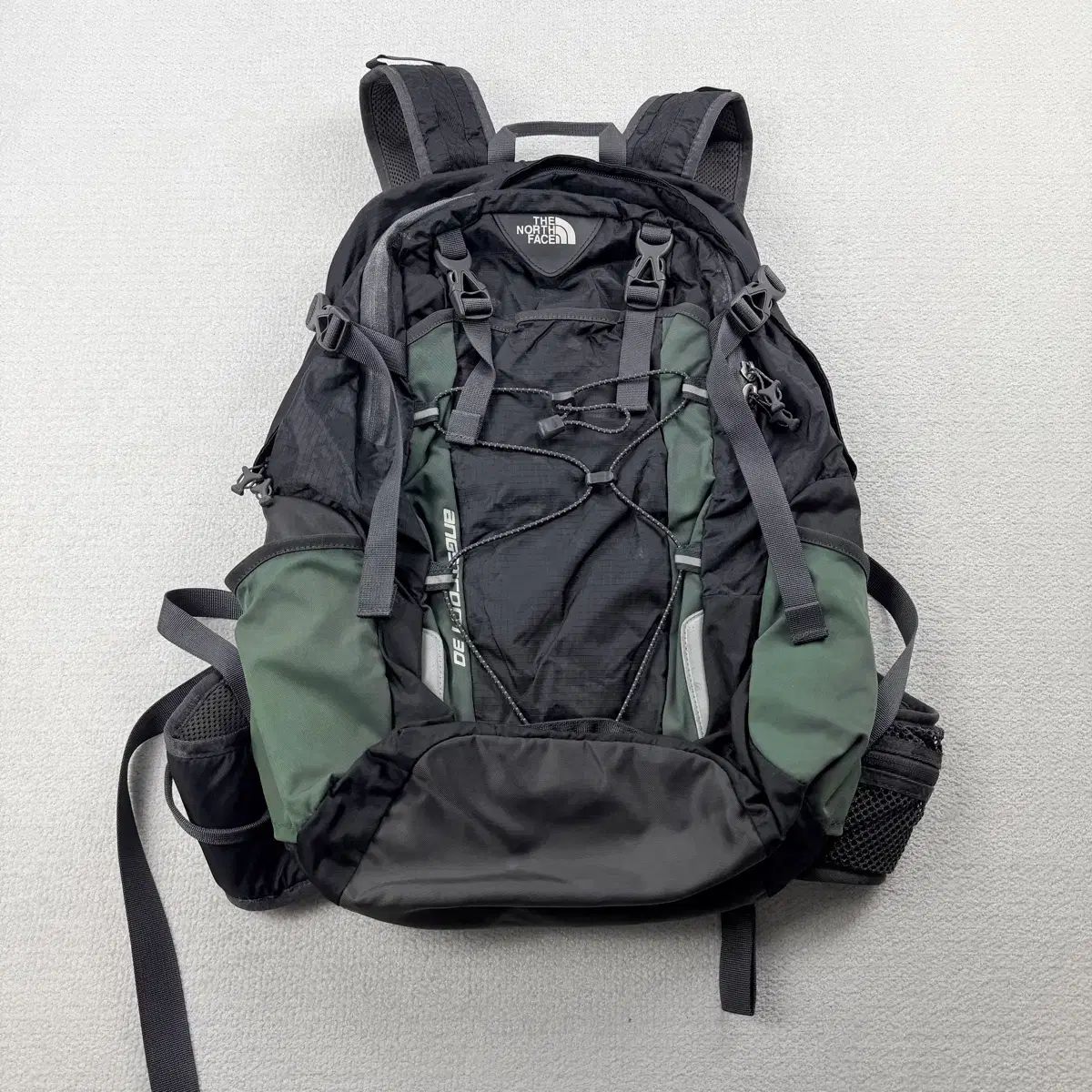THE NORTH FACE ゴープコア カーキ テクニカル マウンテン バックパック 30L
