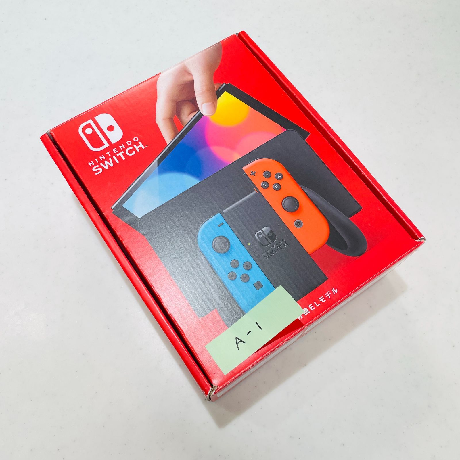 付属品揃い 完品 有機ELモデル Nintendo Switch 2024年製 液晶美品