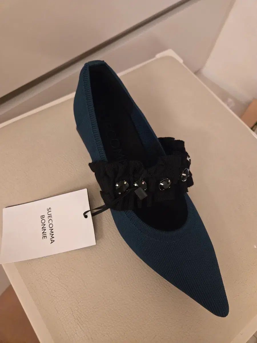 SUECOMMA BONNIE シューコンマボニー ヒール フラットシューズ 装飾 新品