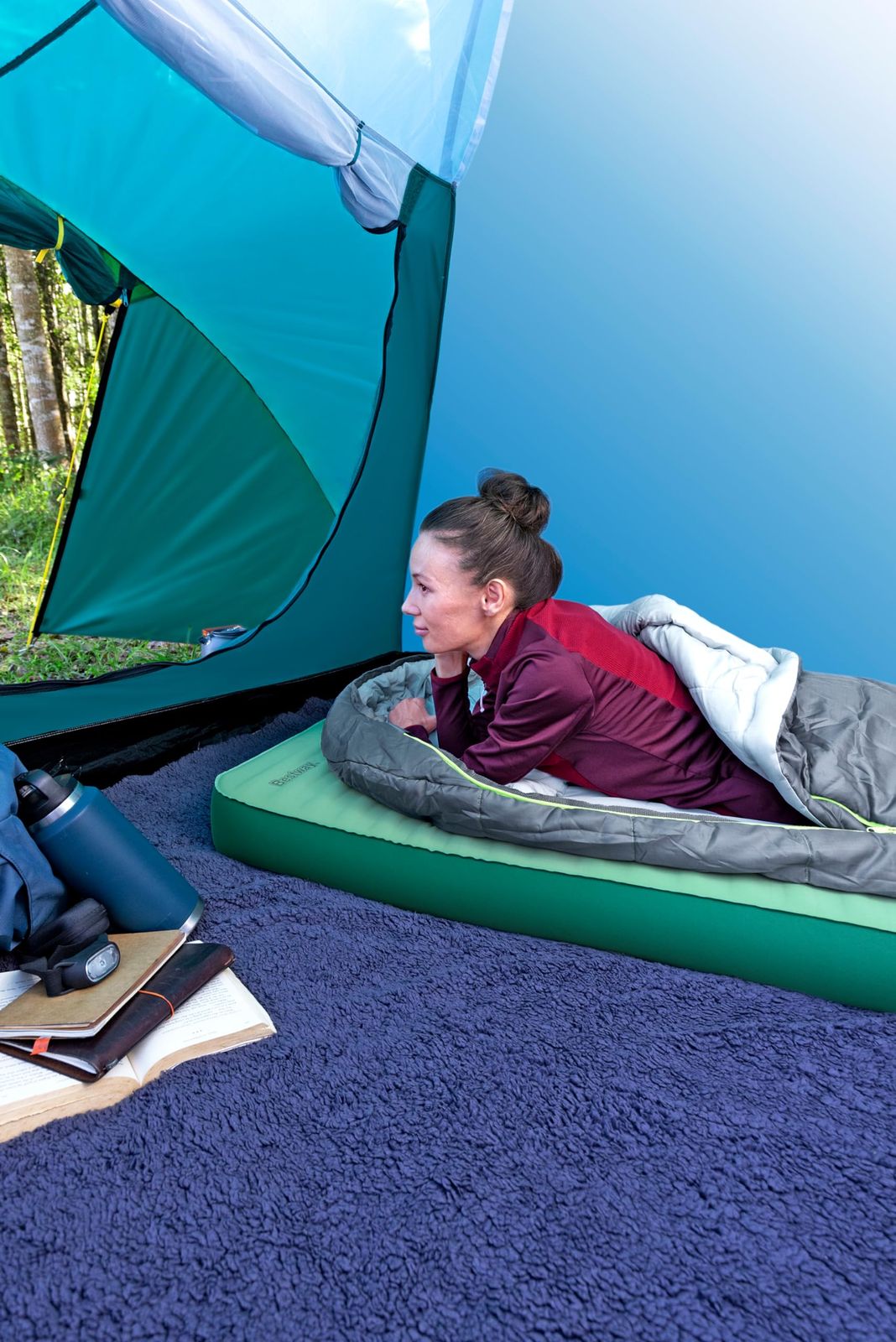 新品 Bestway ComforTrek Luxe 自動膨張式スリーピングパッド 大型 インフレーターマット 1.98m x 63.5cm x 10.8cm 69623