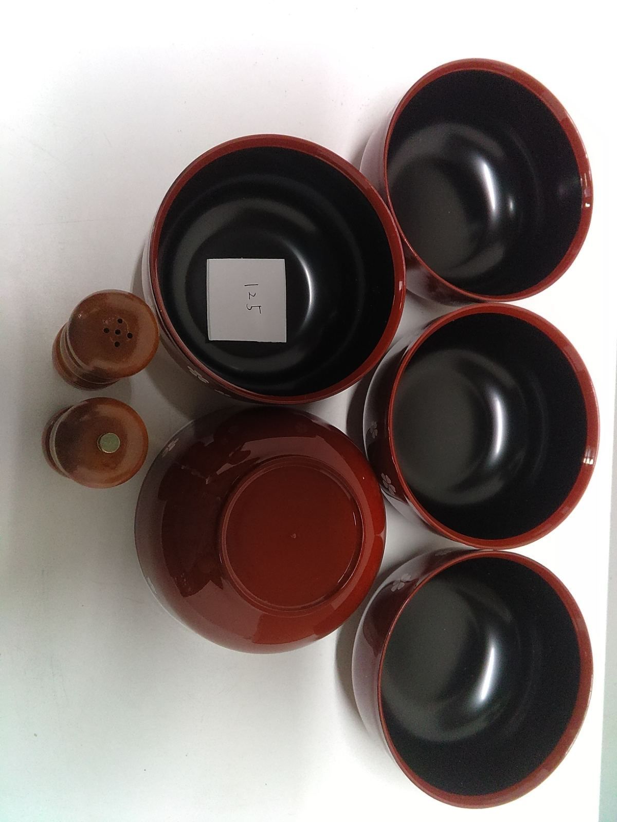 漆器 赤黒 花柄 お椀 角盆 和食器 まとめ売り 箱付き - メルカリ