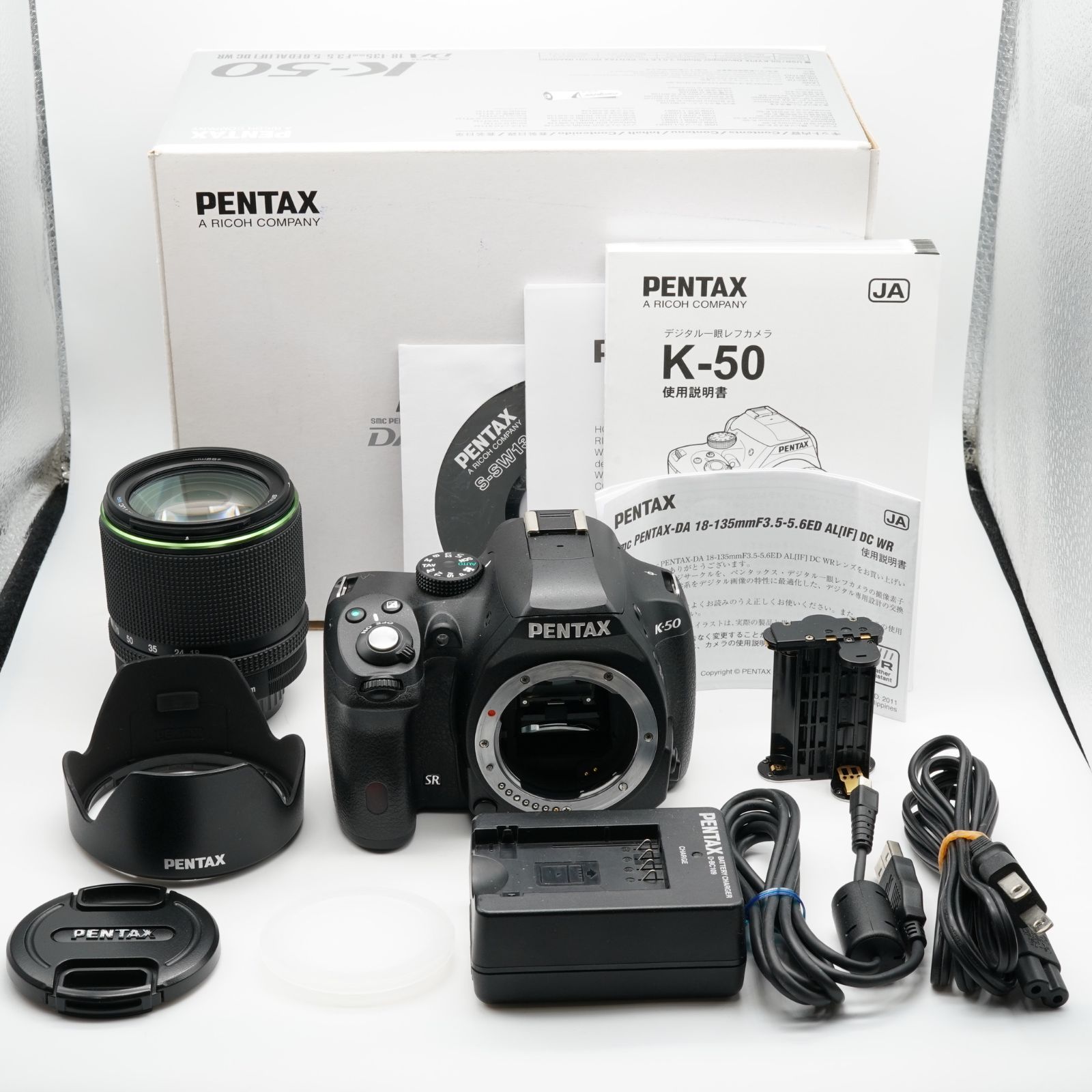新品級 PENTAX ペンタックス K-50 DA 18-135mm キット ブラック あると嬉しい元箱・取説付！