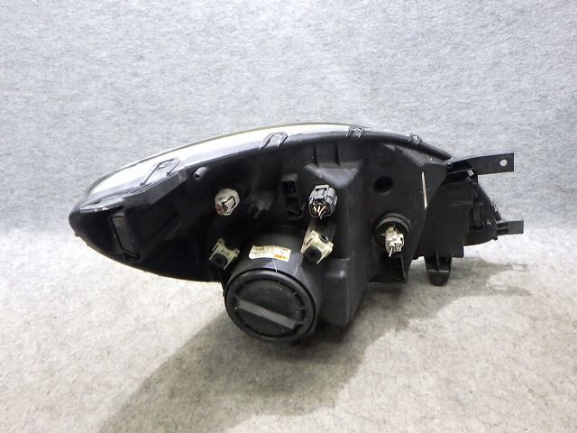 ソリオ 左ヘッドライト HID MA15S 35300-54M LE10G6223 バラスト付