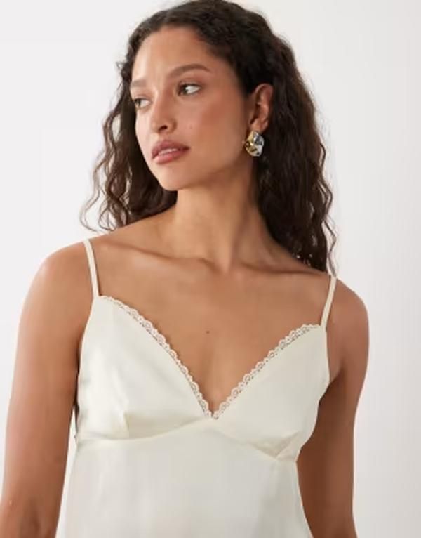 コットンオン レディース トップス シャツ Cotton Hold Me longline cami top in yellow VANILLA GLOW イエロー