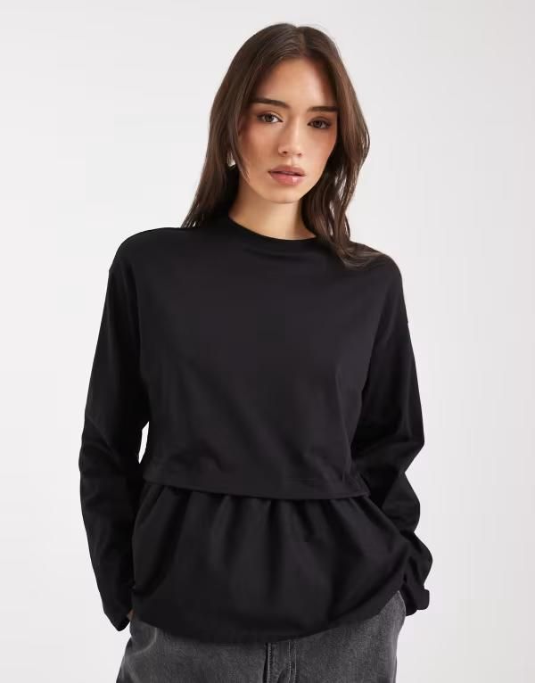 ミスセルフフリッジ レディース トップス Tシャツ フリル裾 フリル シャツ Miss Selfridge poplin mix ruffle hem Tshirt Black ブラック 9,865円