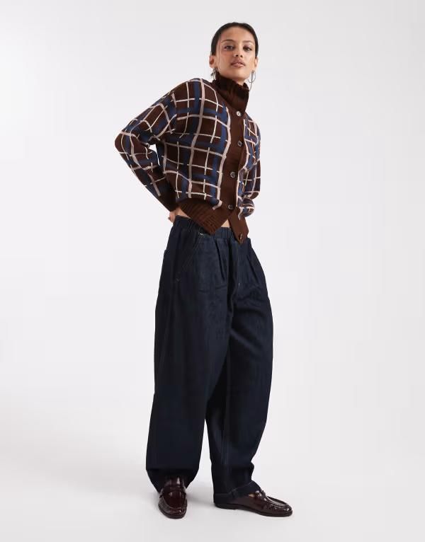 コルージョン レディース アウター ニット・セーター ボタンダウン スタンドネック ダウン COLLUSION funnel neck check button down sweater BROWN 14,896円