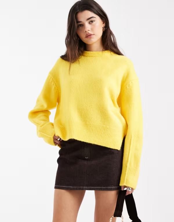 エイソス レディース アウター ニット・セーター クルーネック ASOS DESIGN boxy crew neck sweater with side split detail in yellow