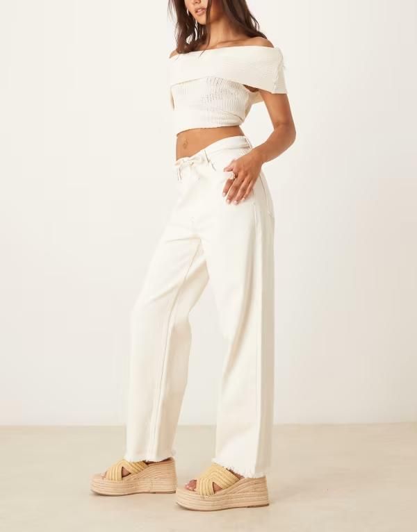 エイソス レディース ボトムス デニムパンツ ワイドレッグ ジーンズ ASOS DESIGN wide leg dad jeans with belt ECRU エクリュ