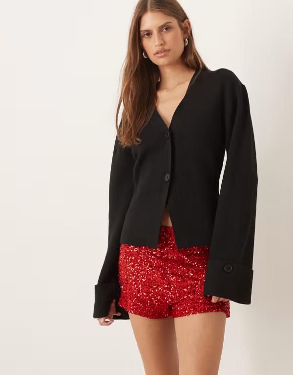 ネバーフリードレスド レディース ボトムス ハーフパンツ・ショーツ パンツ スパンコール Never Fully Dressed sequin hotpants Red レッド