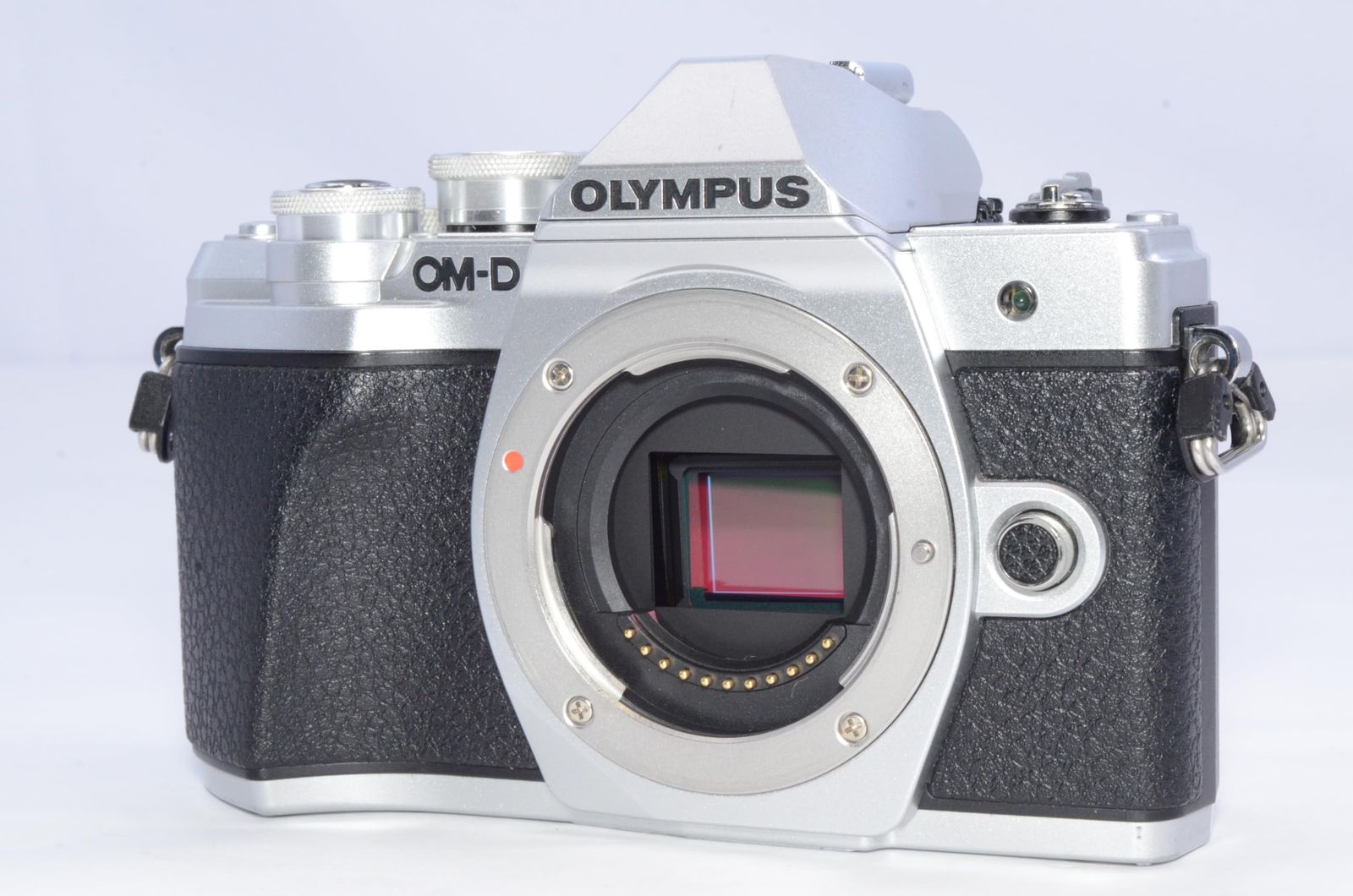 OLYMPUS ミラーレス一眼 OM-D E-M10 MarkIII ボディー シルバー - メルカリ