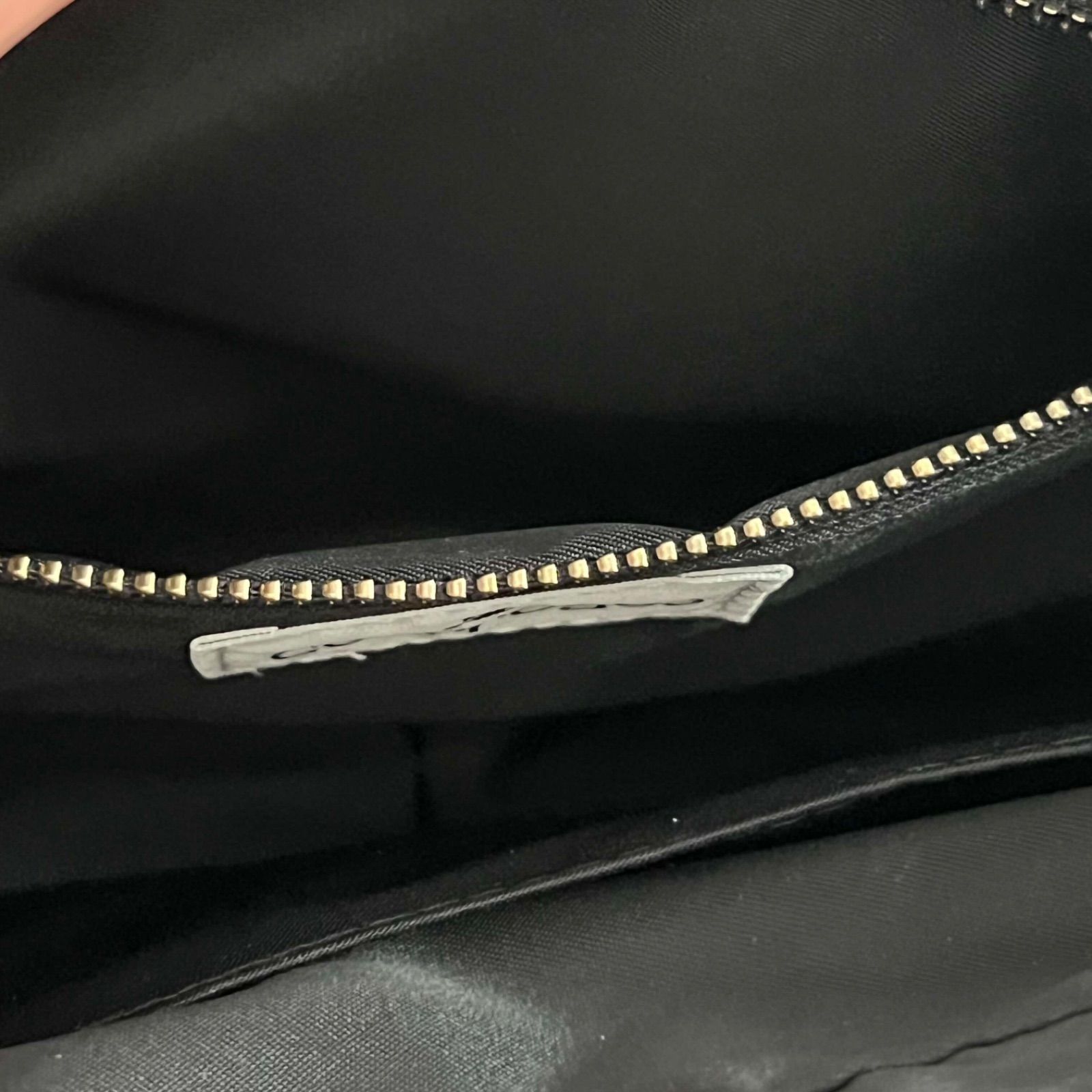 O クレージュ courréges エナメル ショルダーバッグ 黒 アクセサリー