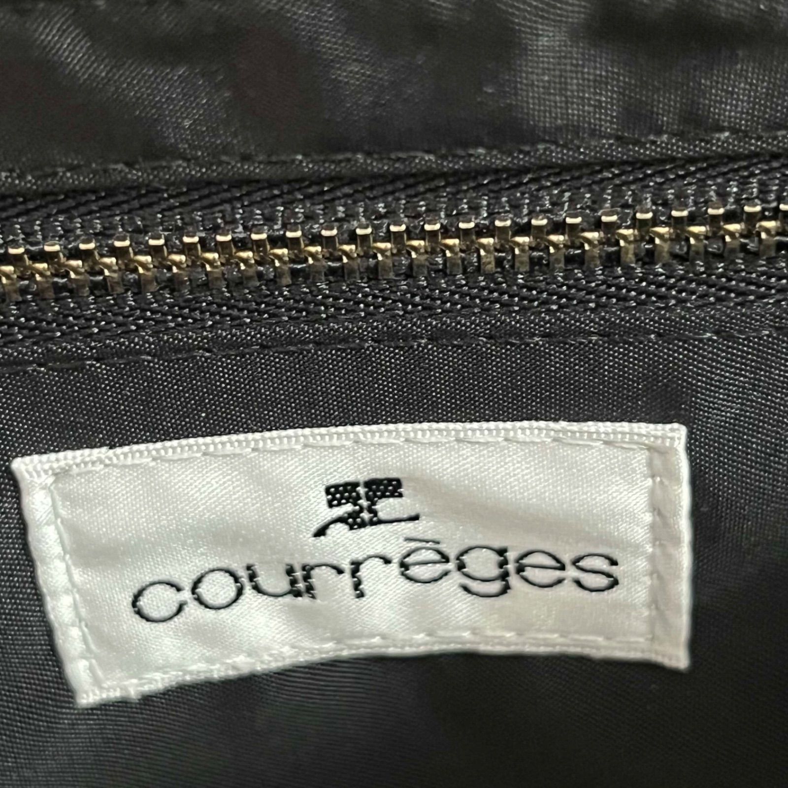【美品✨】クレージュ エナメル ワンショルダー　黒　アクセサリーポーチ　y2k O クレージュ courréges エナメル ショルダーバッグ 黒 アクセサリー