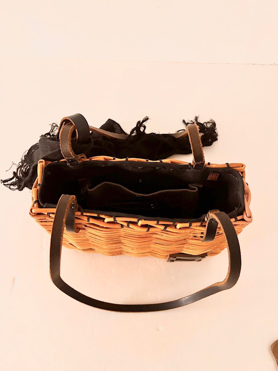 美品】ebagos. カゴバッグ 小 黒 リネン被せ Ladies and gentlemen