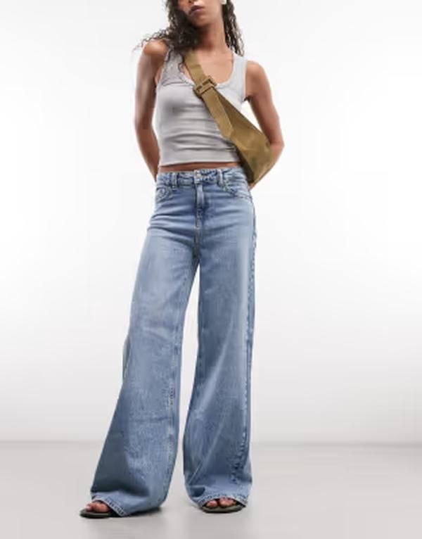ノイジーメイ レディース ボトムス デニムパンツ ジーンズ Noisy May Nellie mid rise palazzo jeans in light blue denim Light Blue