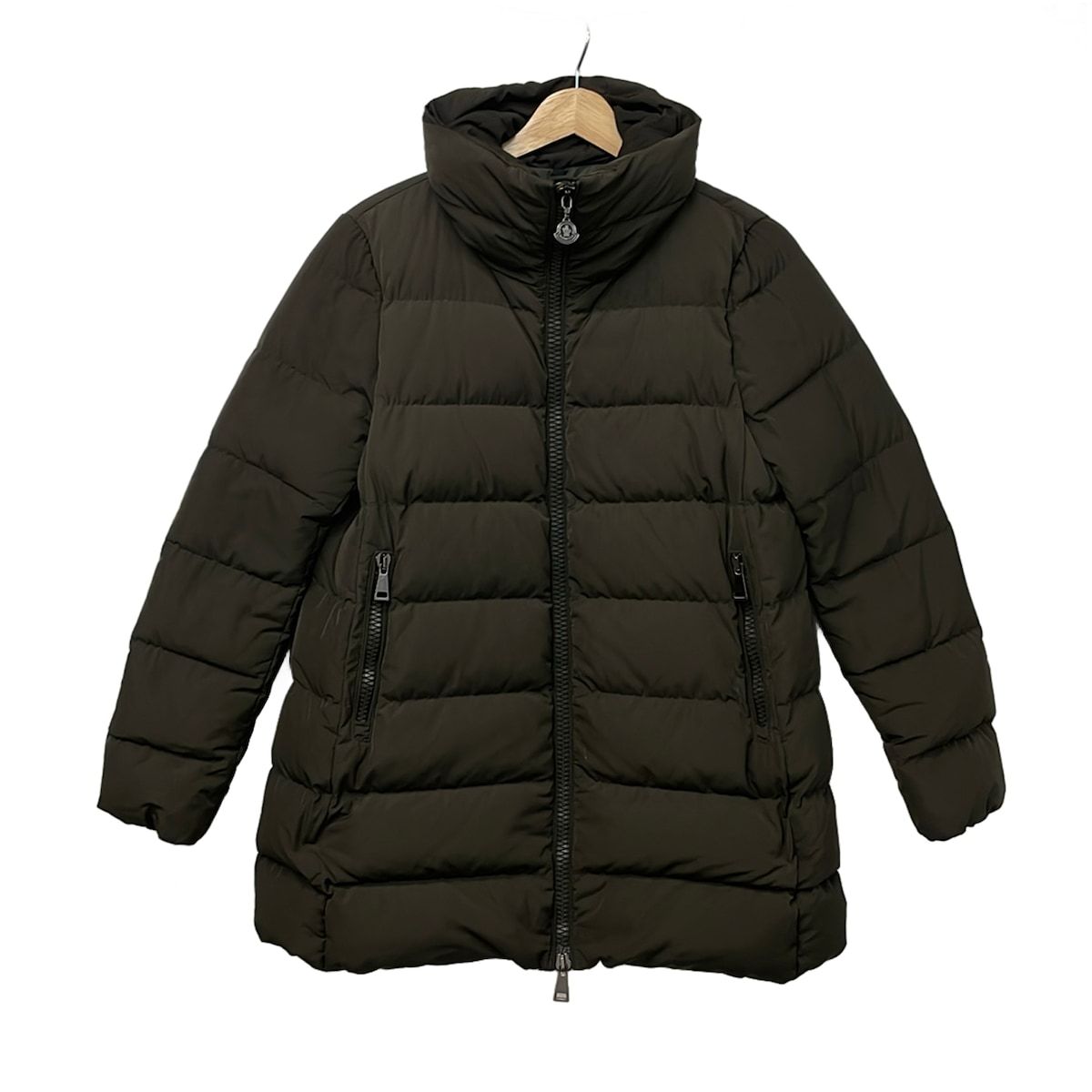 【メルカリ便】MONCLER モンクレール ダウンコート／PASSY【鑑定済み】 MONCLER(モンクレール) ダウンコート サイズ2 M レディース PETREA
