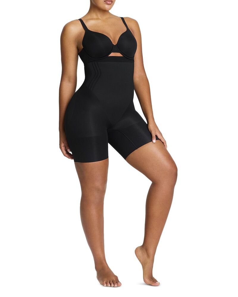スパンク レディース ボトムス ハーフパンツ・ショーツ ショートパンツ SPANXsculpt Go Figure High Waisted Mid Thigh Shorts Very Black ブ