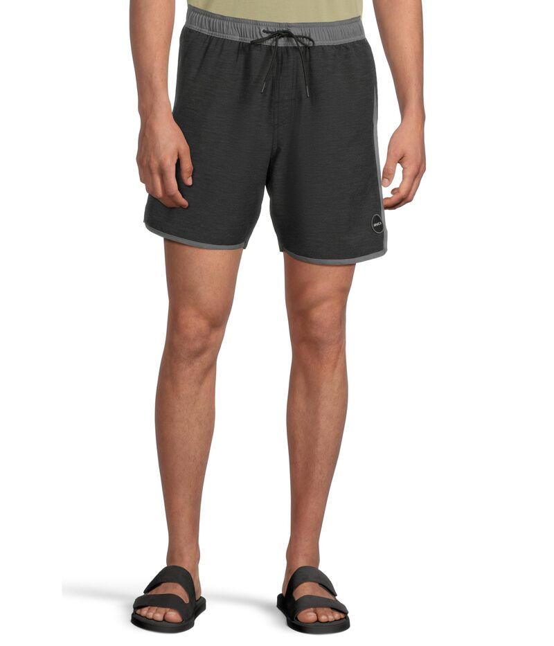 ルーカ メンズ ボトムス ハーフパンツ・ショーツ ショートパンツ RVCA Yogger Hybrid 17 Shorts Black 3 ブラック