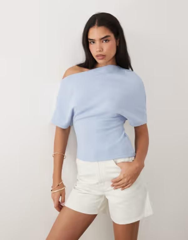 ジーナトリコ レディース トップス Tシャツ アシンメトリー Gina Tricot soft asymmetric top in light blue ブルー